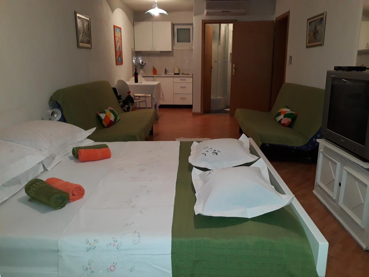 Slavenka Urlic Makarska